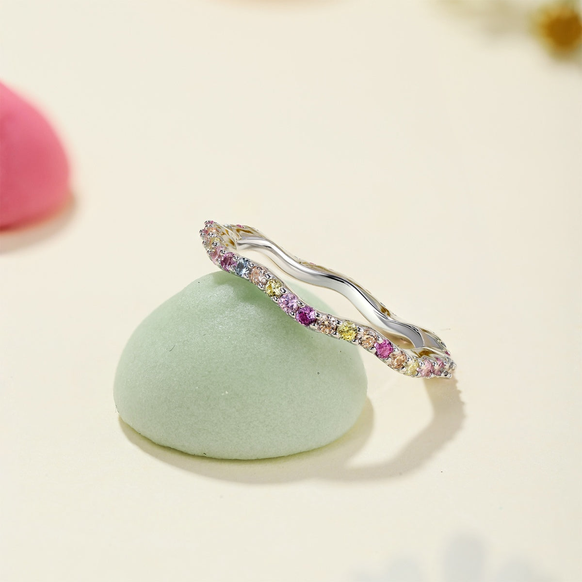 [kincade]Dainty Colorful Round Cut Party Ring