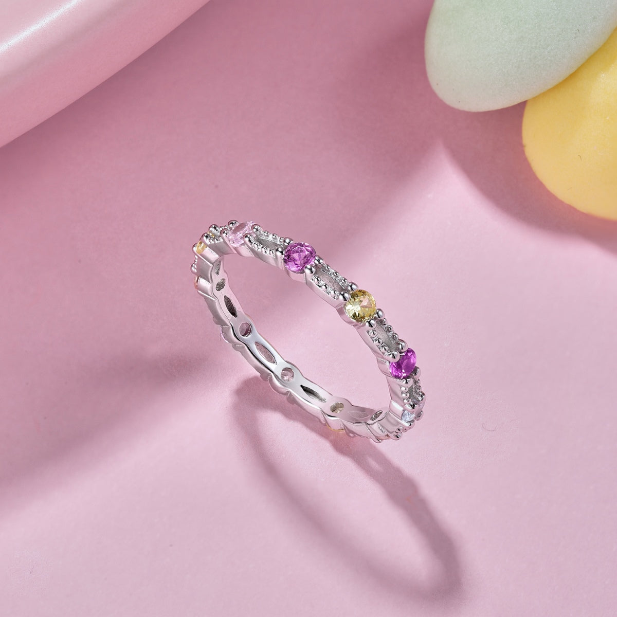 [kincade]Sparkling Colorful Round Cut Tennis Ring