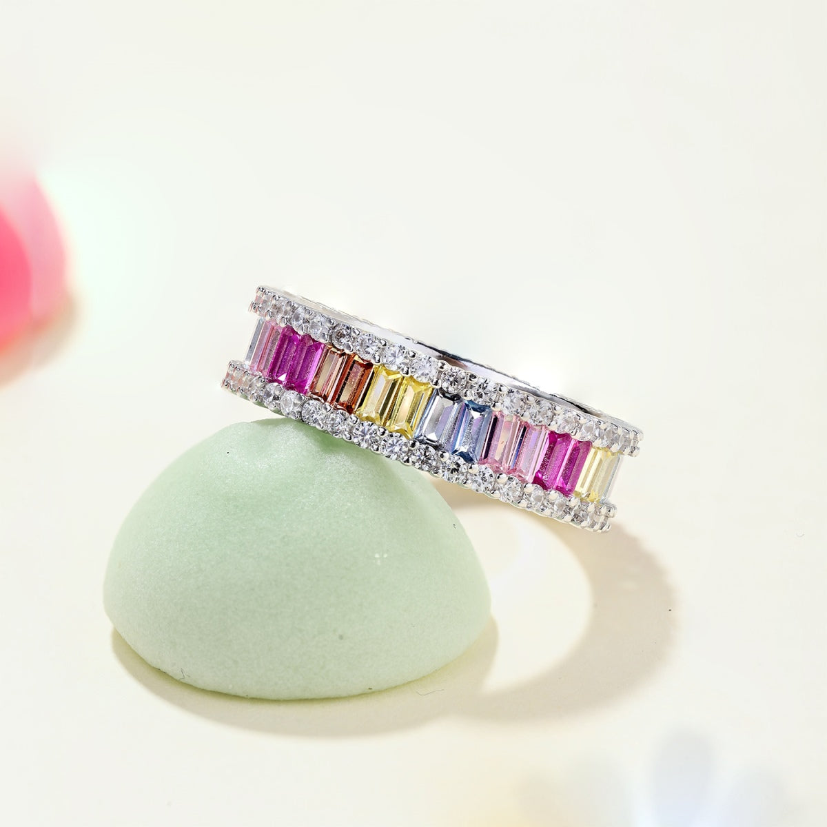 [kincade]Dainty Kaleidoscopic Emerald Cut Daily Ring