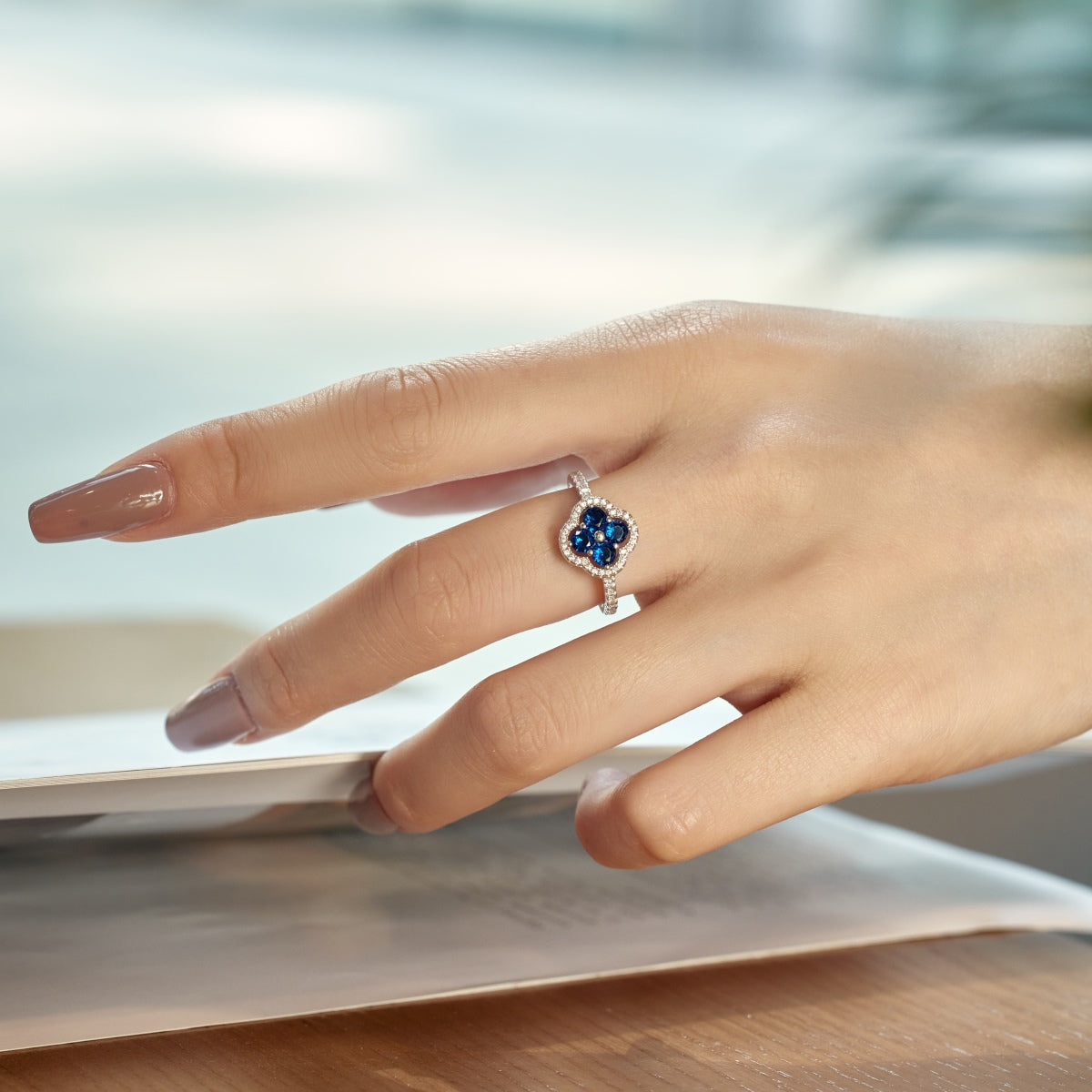 [kincade]Four Leaf Clover Flower Design Ring