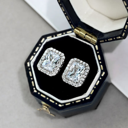 [kincade]1.0 Carat Luxurious Dainty Emerald Cut Daily Earrings