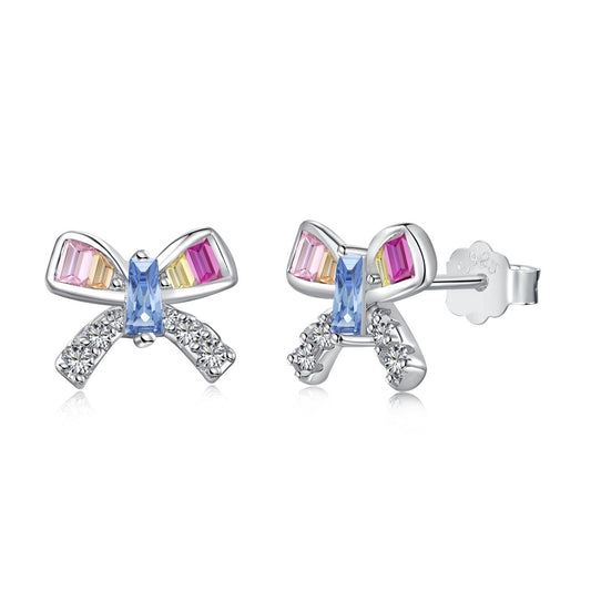 [kincade]Ornate Butterfly Shape Daily Earrings