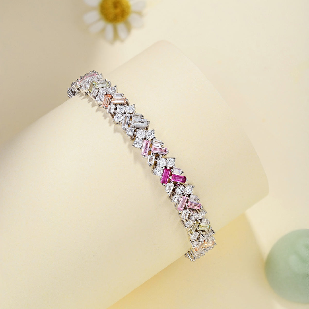 [kincade]Dazzling Unique Multi Shape Daily Bracelet