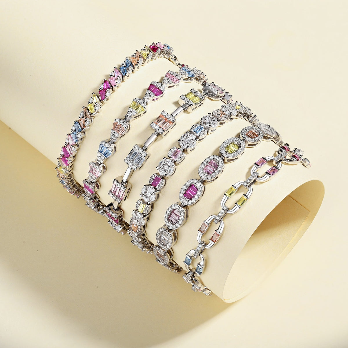 [kincade]Exquisite Ornate Emerald Cut Daily Bracelet