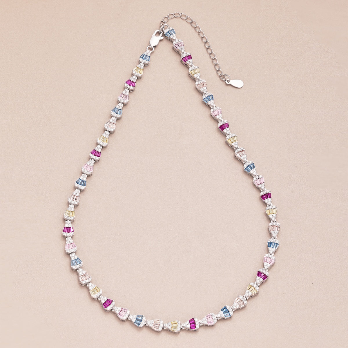 [kincade]Radiant Colorful Rainbow Necklace