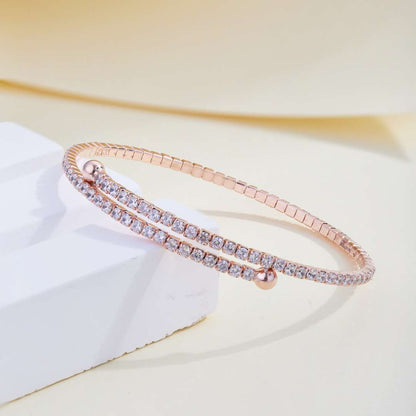 [kincade]Row of Diamonds Round Fashion Bracelet