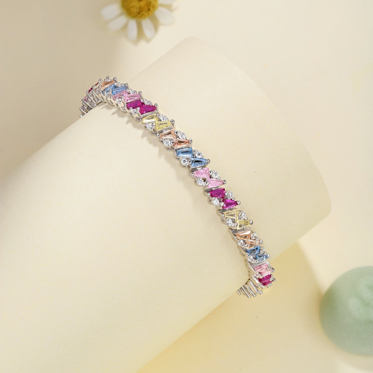 [kincade]Ornate Sparkling Multi Cut Party Bracelet