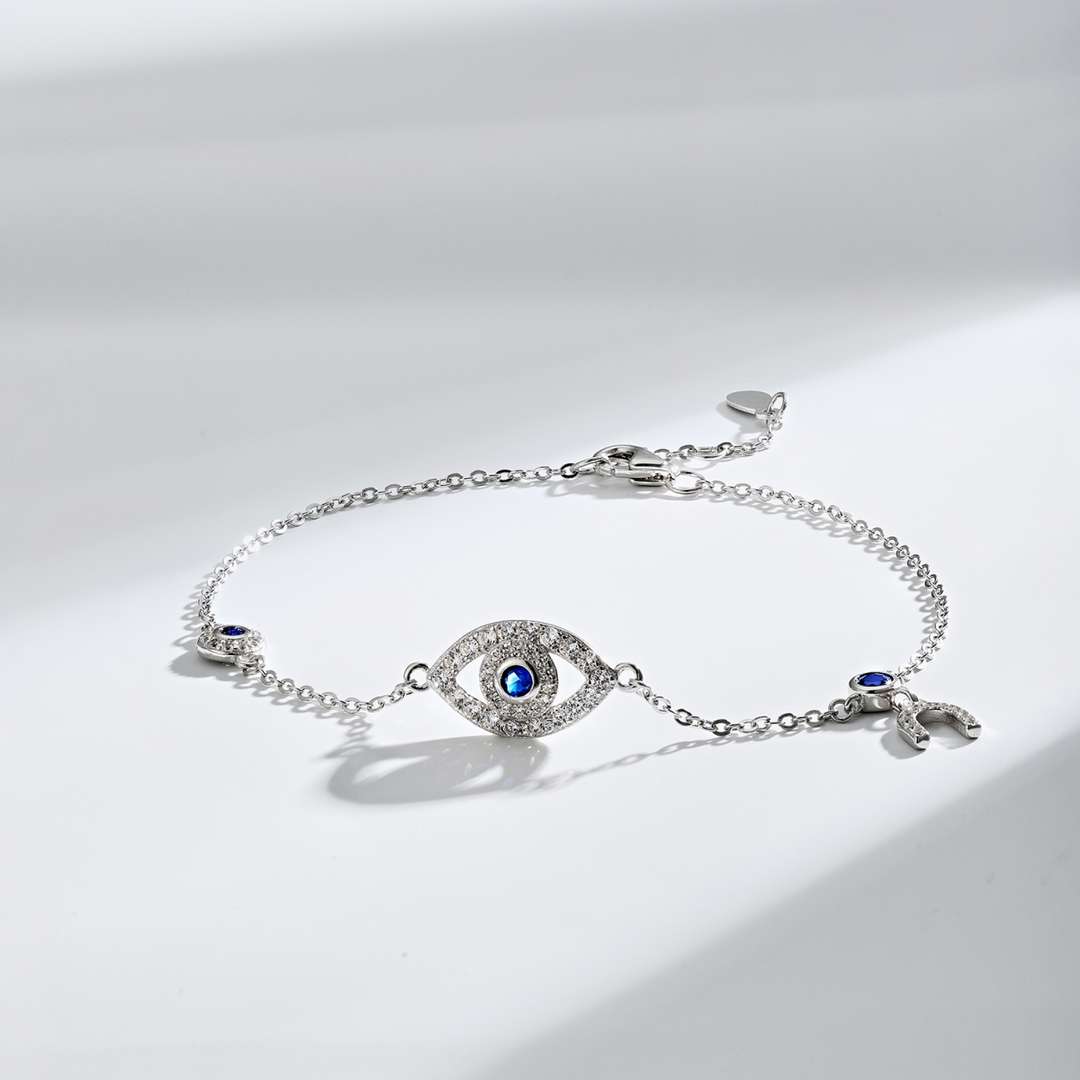 [kincade]Dainty Eye Shape Necklace