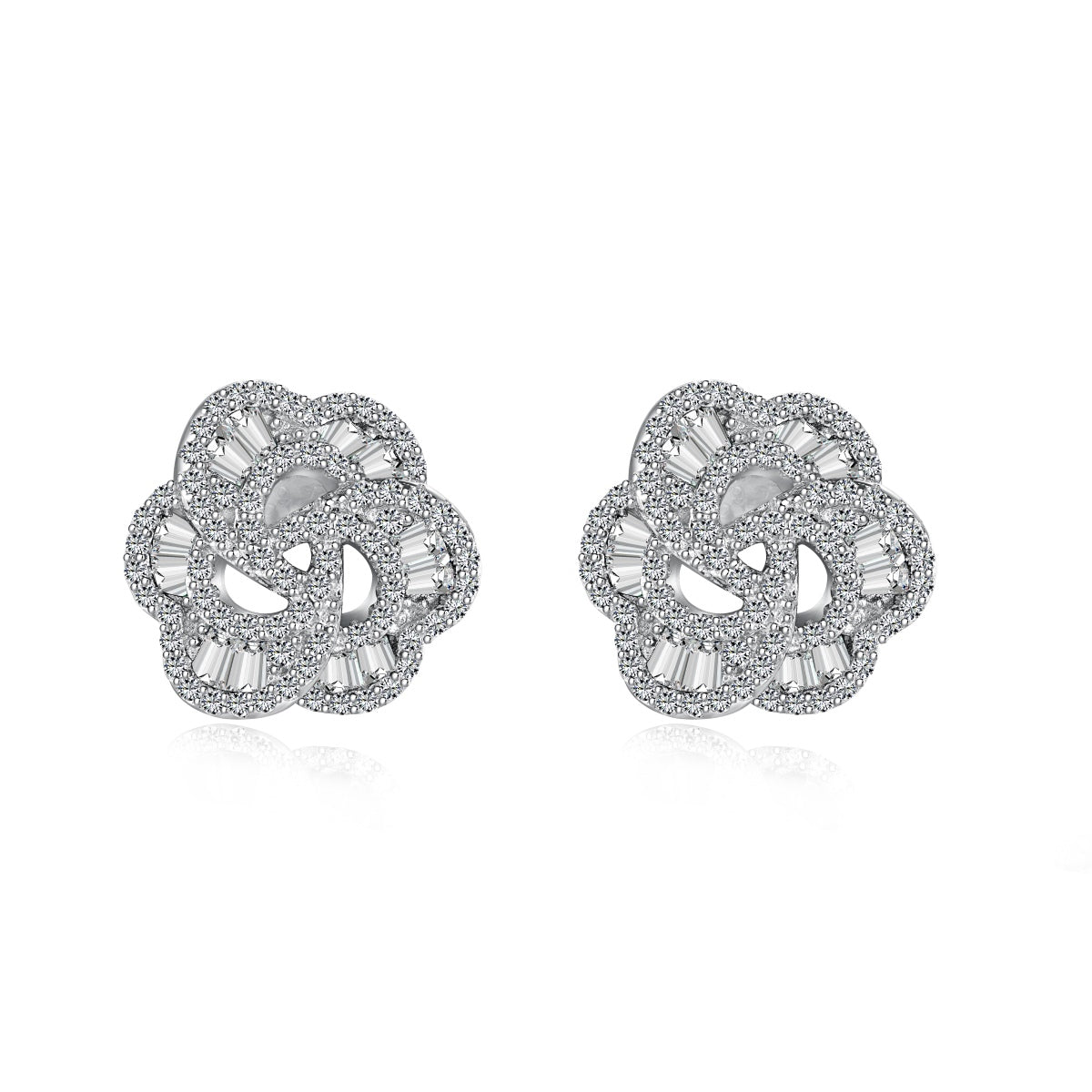 [kincade]Exquisite Flower Shape Daily Earrings