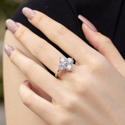 [kincade]Four-Leaf Clover Eight-Pointed Star Ring