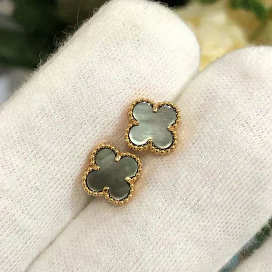 [kincade]CLOVER MINI 9.5MM GRAY MOP EARRINGS