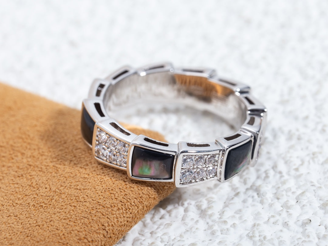 [kincade]SERPENTI RING SILBER DIAMANT SCHWARZ MOP 4MM