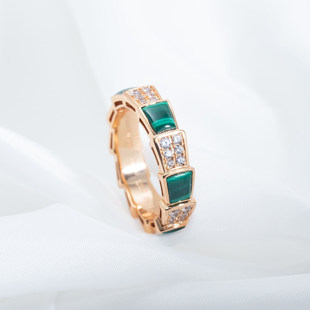 [kincade]SERPENTI RING PINK GOLD MALACHITE DIAMOND PAVED 4MM