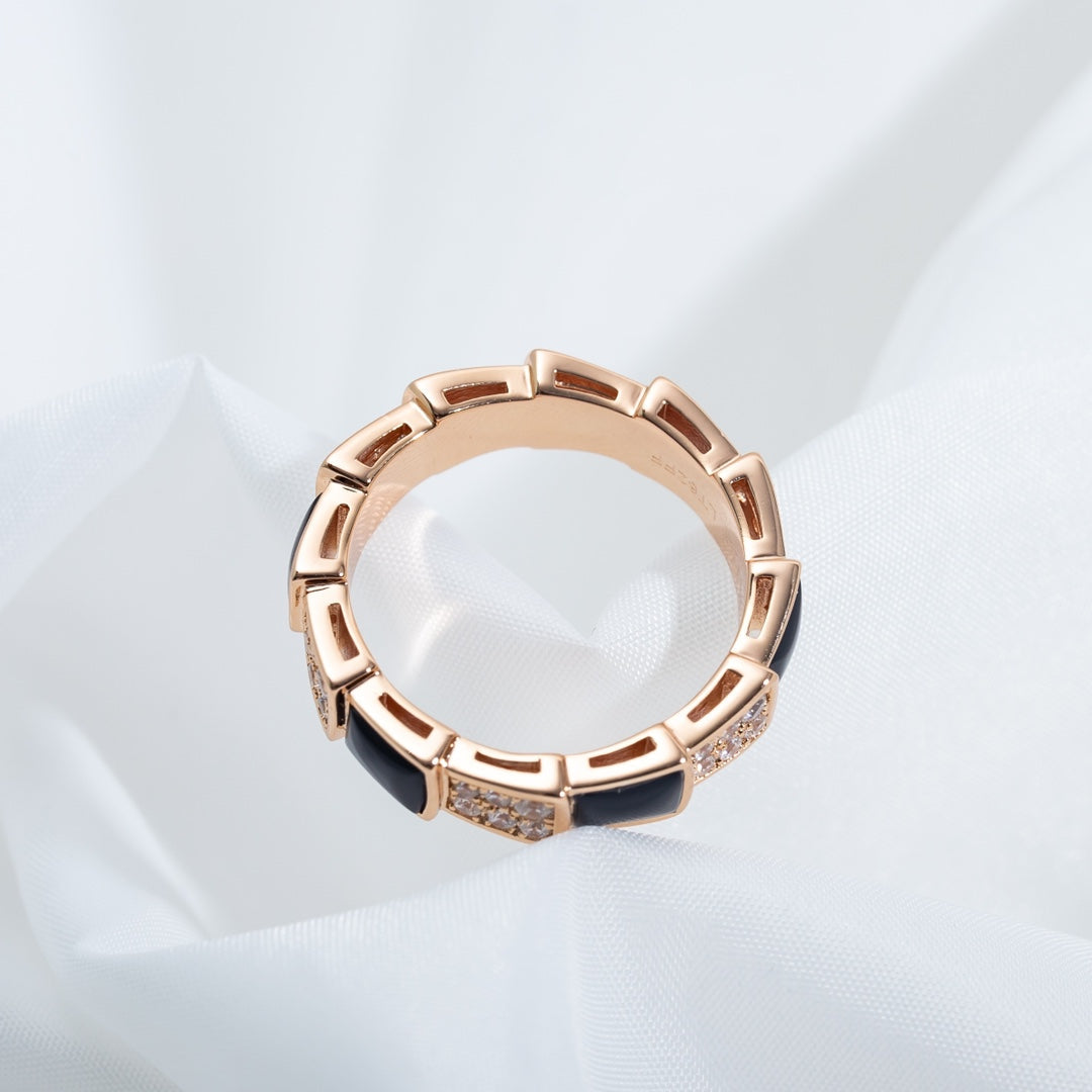 [kincade]SERPENTI RING PINK GOLD BLACK MOP DIAMOND PAVED 4MM