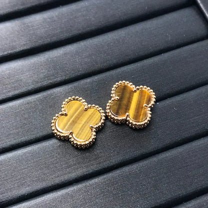 [kincade]CLOVER MEDIUM 1 MOTIFS TIGER EYE EARRINGS