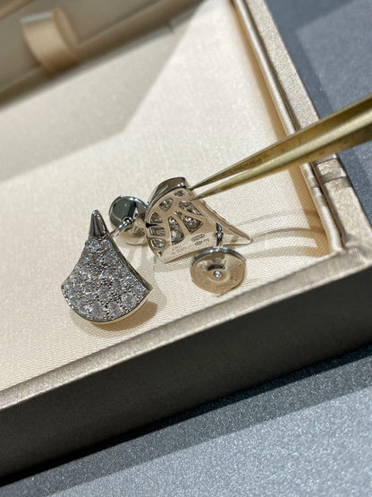 [kincade]DREAM STUD EARRINGS DIAMOND