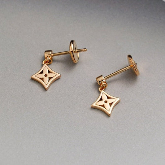 [kincade]STAR EARRINGS GOLD