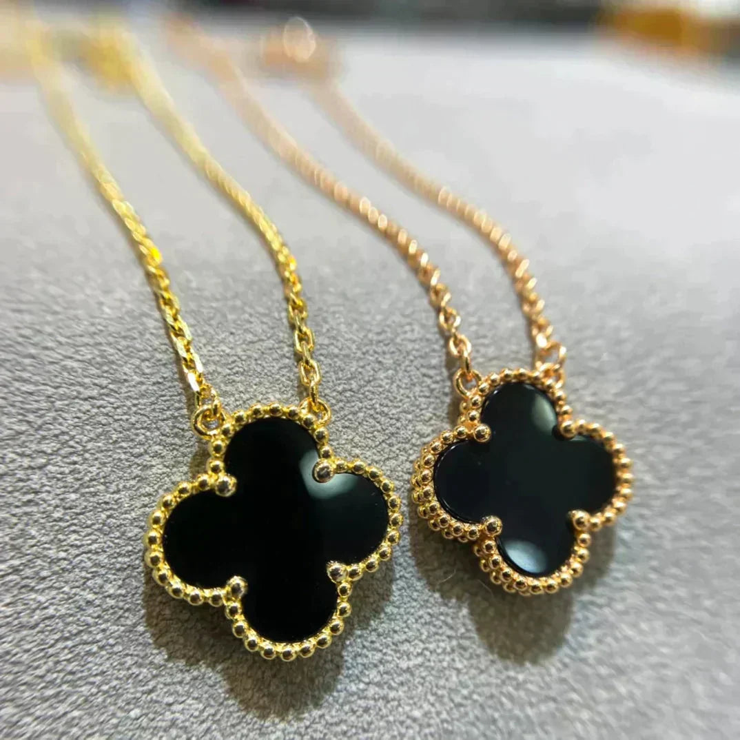 [kincade]CLOVER 15MM BLACK ONYX SINGLE FLOWER NECKLACE