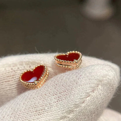 [kincade]HEART CARNELIAN STUD EARRINGS