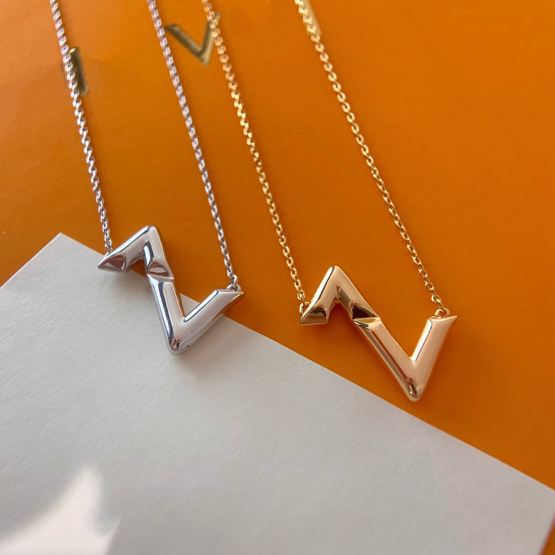 [kincade]VOLTE UPSIDE DOWN NECKLACE