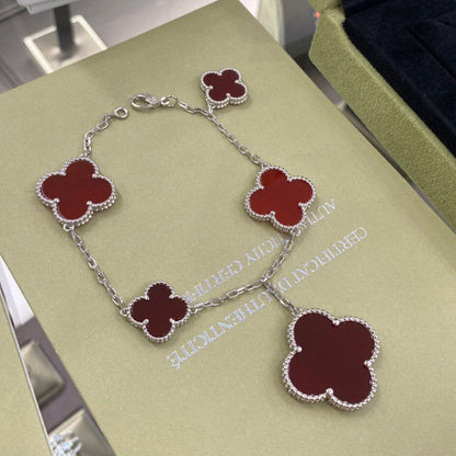 [kincade]CLOVER 5 MOTIFS SIVLER CARNELIAN BRACELET