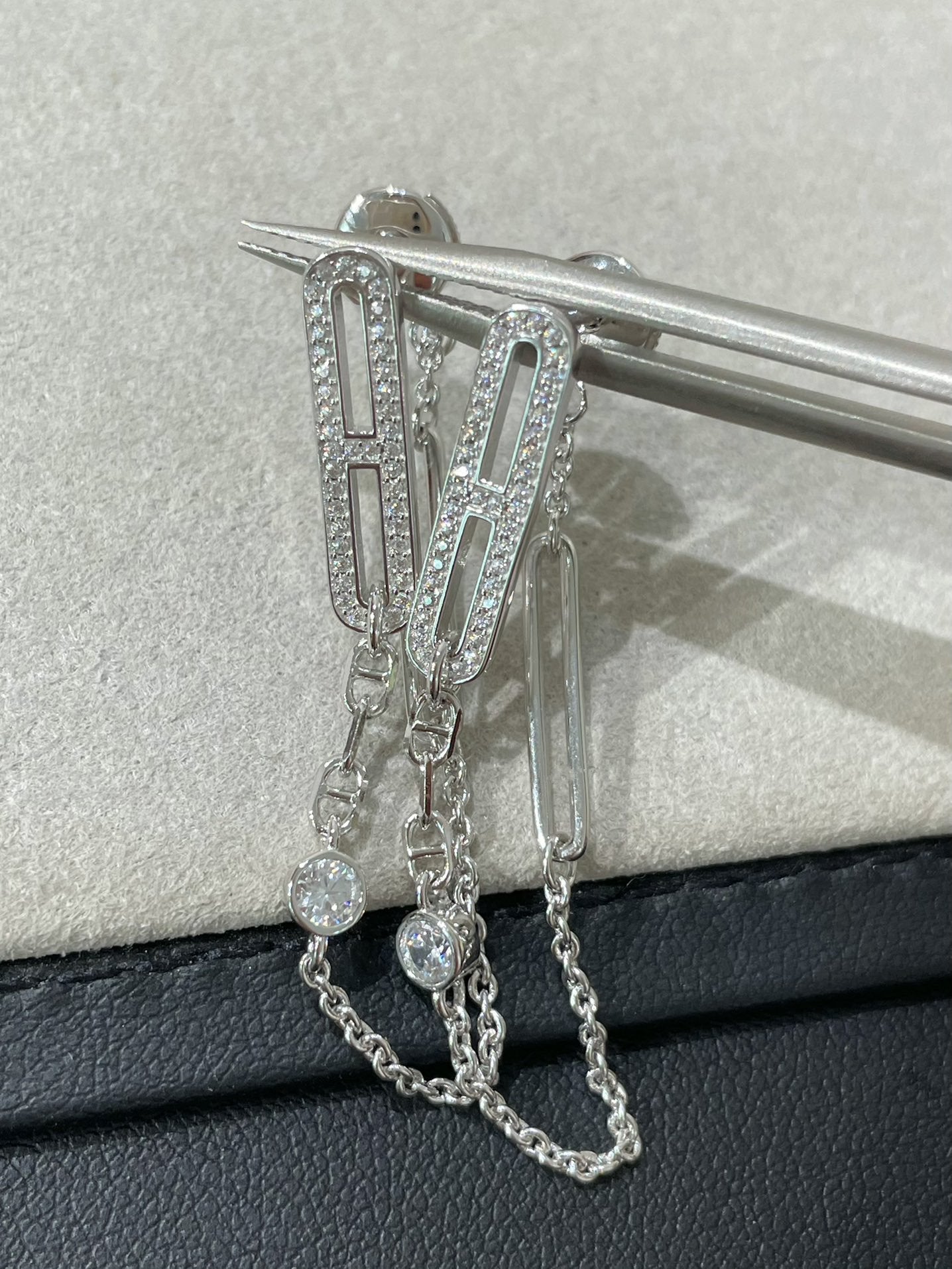 [kincade]CHAINE CHAOS DIAMOND DROP EARRINGS