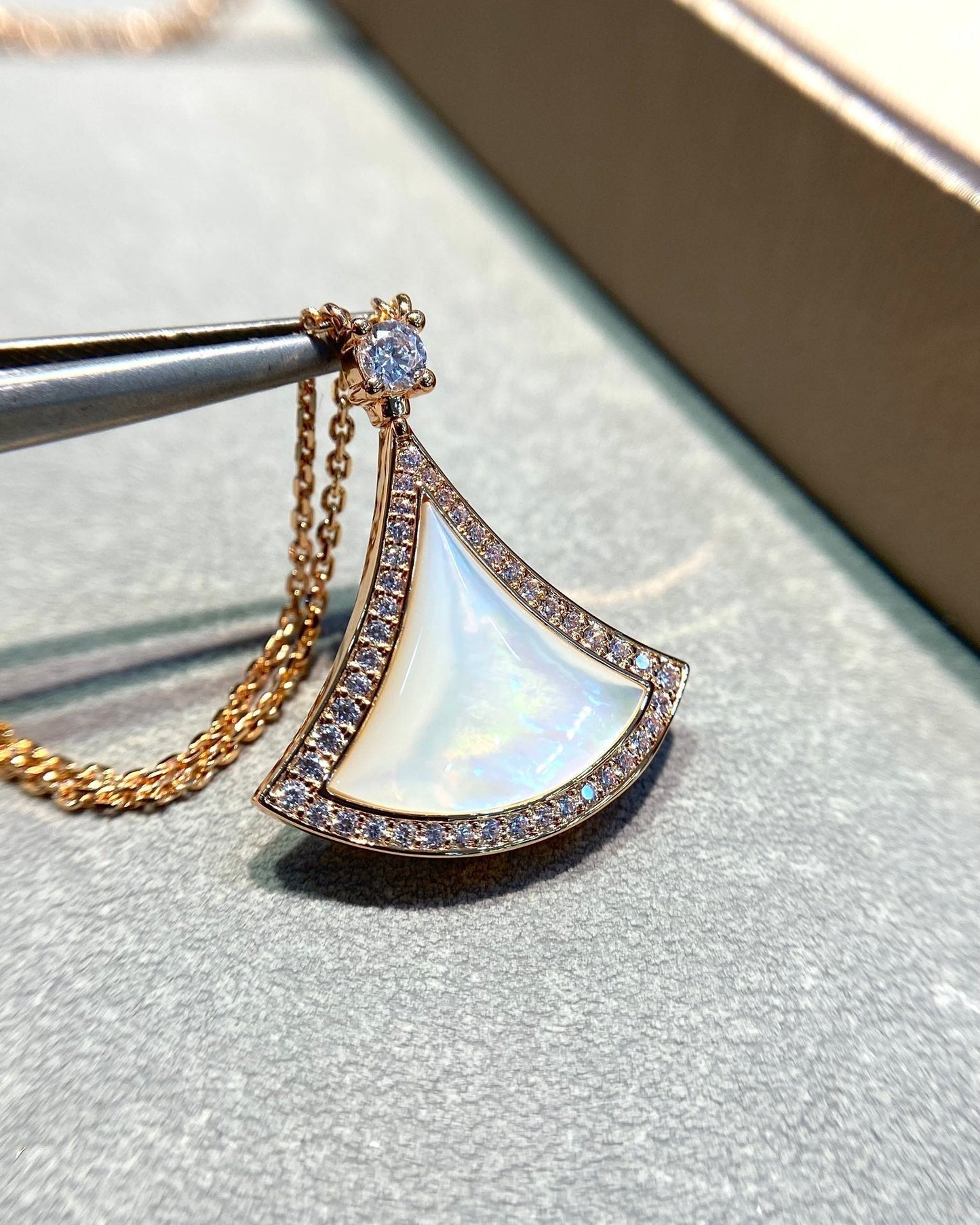 [kincade]DREAM MOP DIAMOND PAVED PINK GOLD NECKLACE