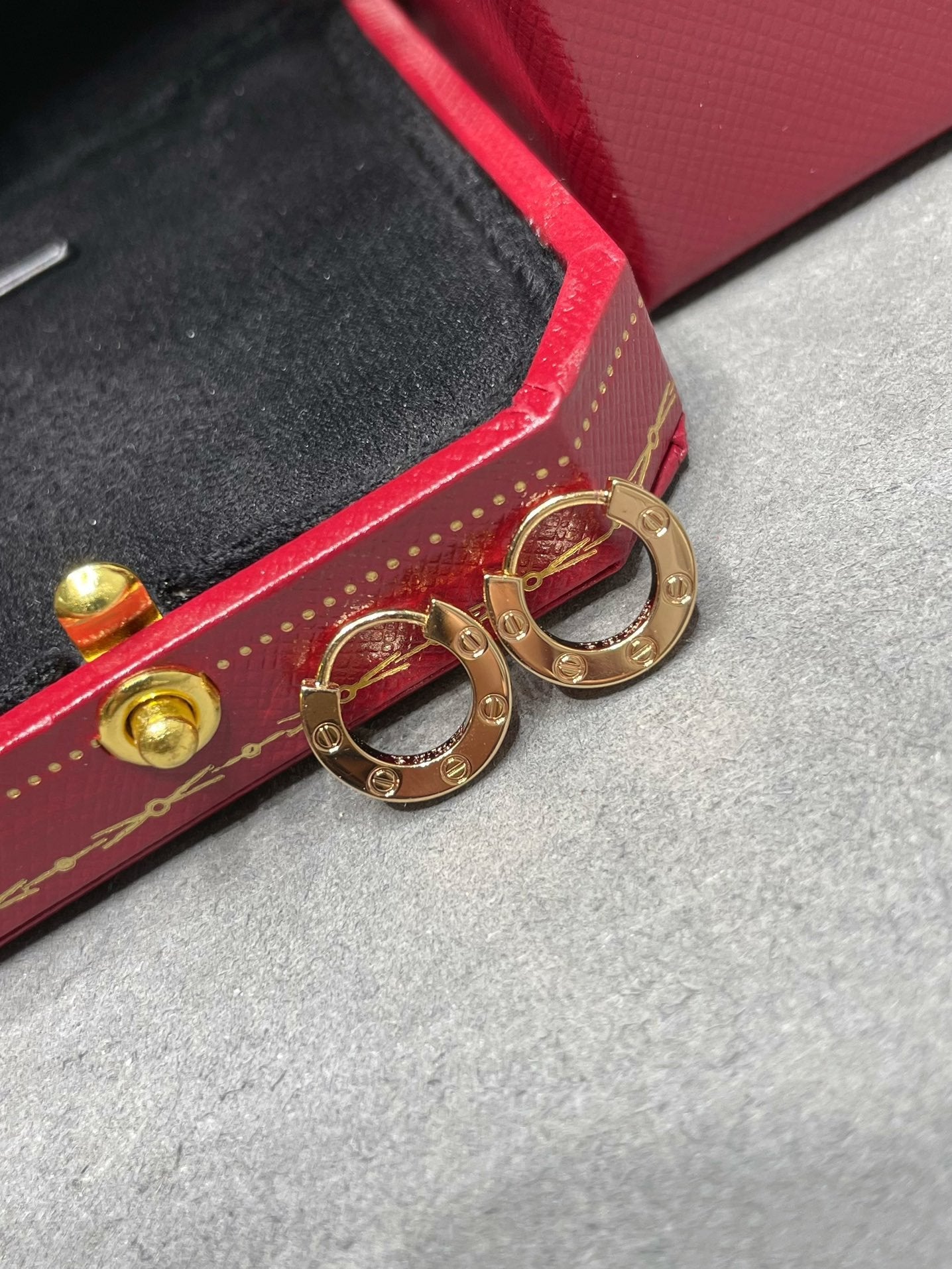 [kincade]LOVE MINI EARRINGS