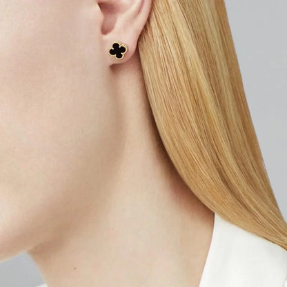 [kincade]CLOVER MINI 9.5MM BLACK MOP EARRINGS