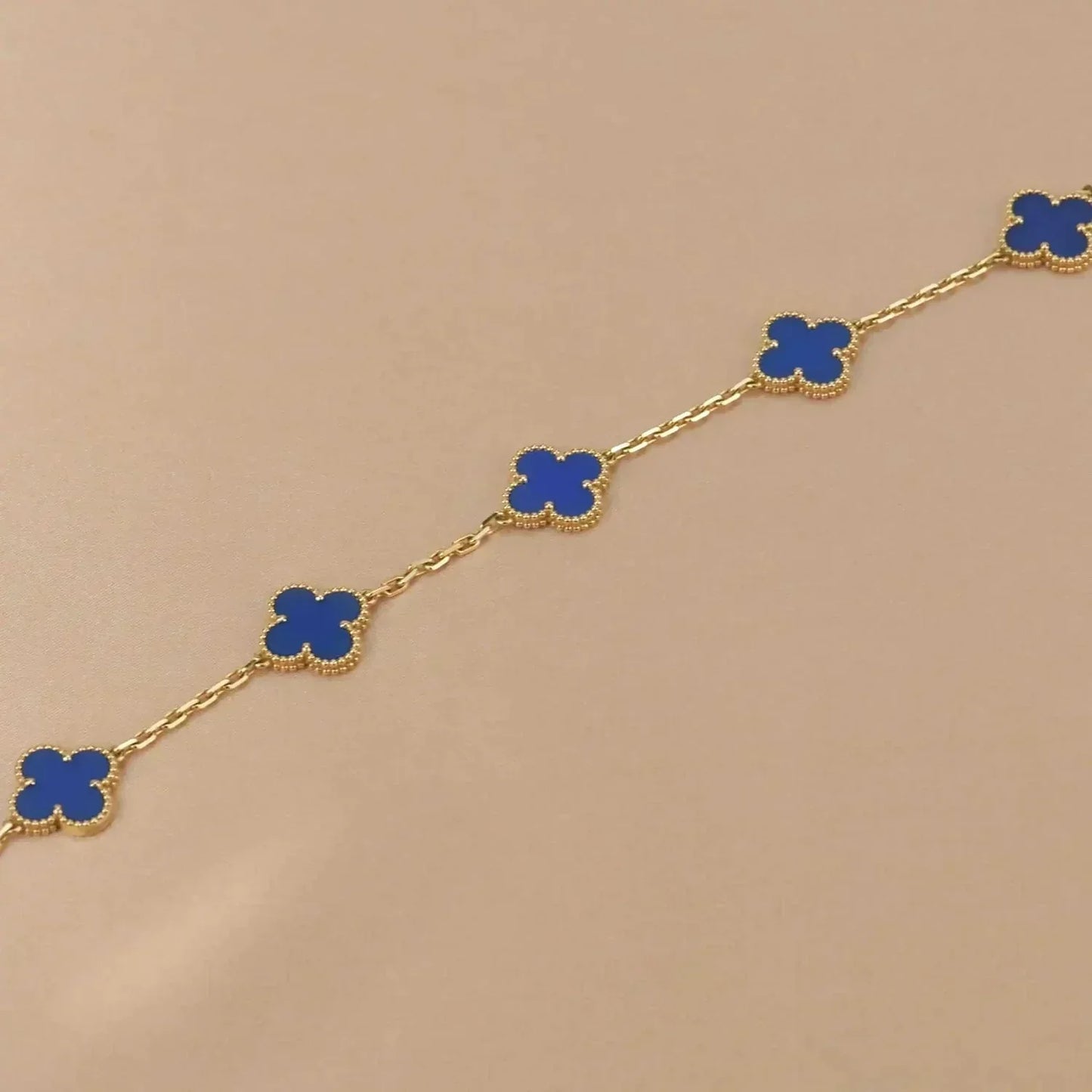 [kincade]CLOVER 5 MOTIFS BLUE AGATE BRACELET