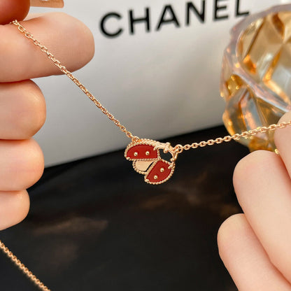 [kincade]LUCKY  CARNELIANS LADYBUG NECKLACE