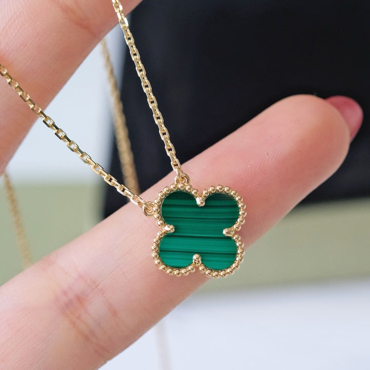 [kincade]CLOVER 15MM MALACHITE SINGLE FLOWER  NECKLACE