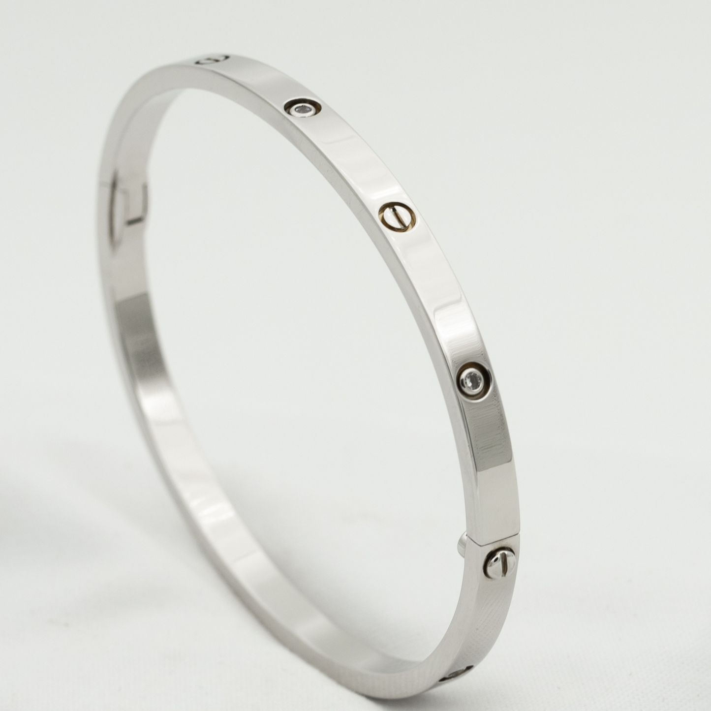 [kincade] LIEBE ARMBAND 3,65 MM 6 DIAMANTEN