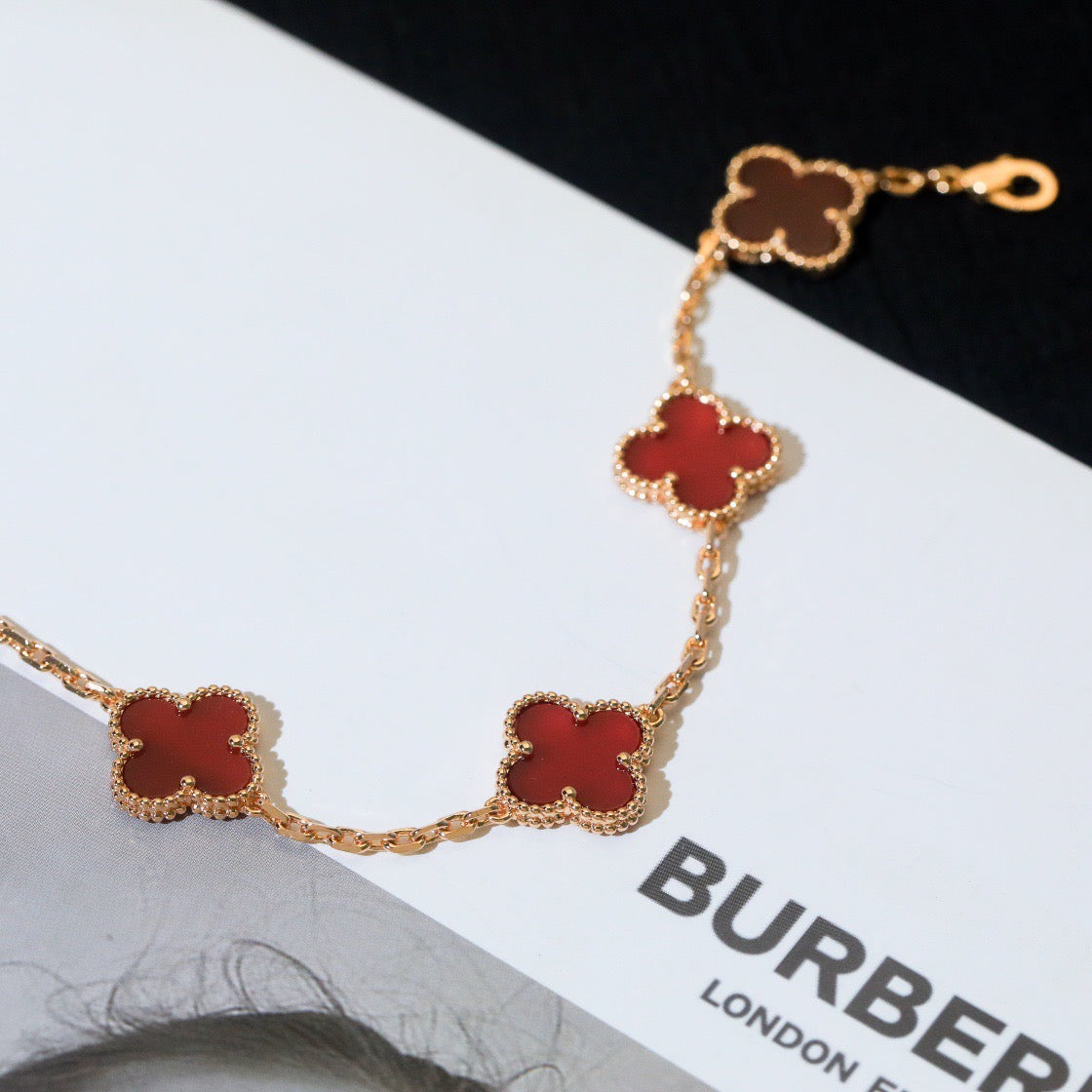 [kincade]CLOVER 5 MOTIFS RED AGATE  BRACELET