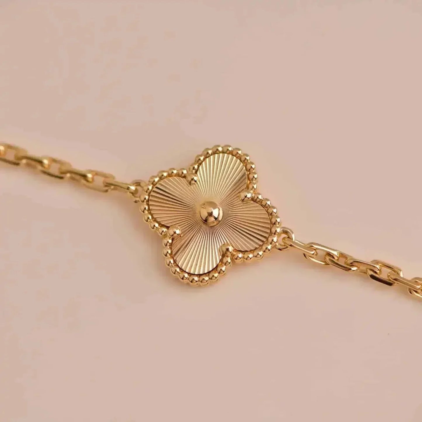 [kincade]CLOVER 5 FLOWERS LASER BRACELET