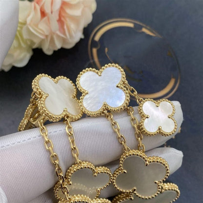 [kincade]CLOVER EARRINGS WHITE MOP 4 MOTIFS GOLD