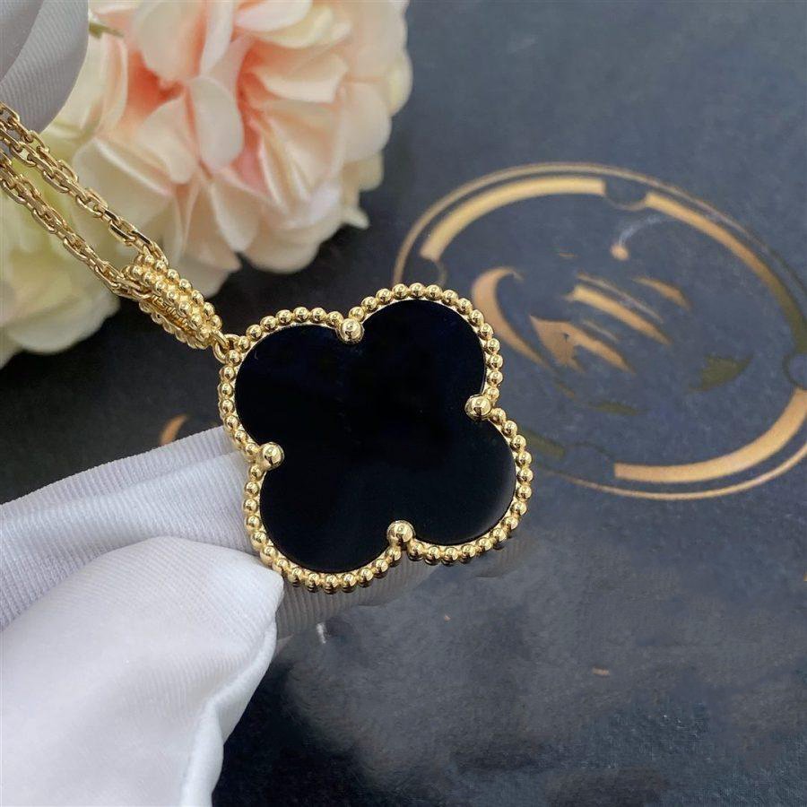 [kincade]CLOVER 25MM GOLD ONYX BIG CLOVER NECKLACE