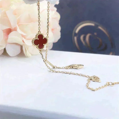 [kincade]CLOVER  CARNELIAN SINGLE FLOWER BRACELET